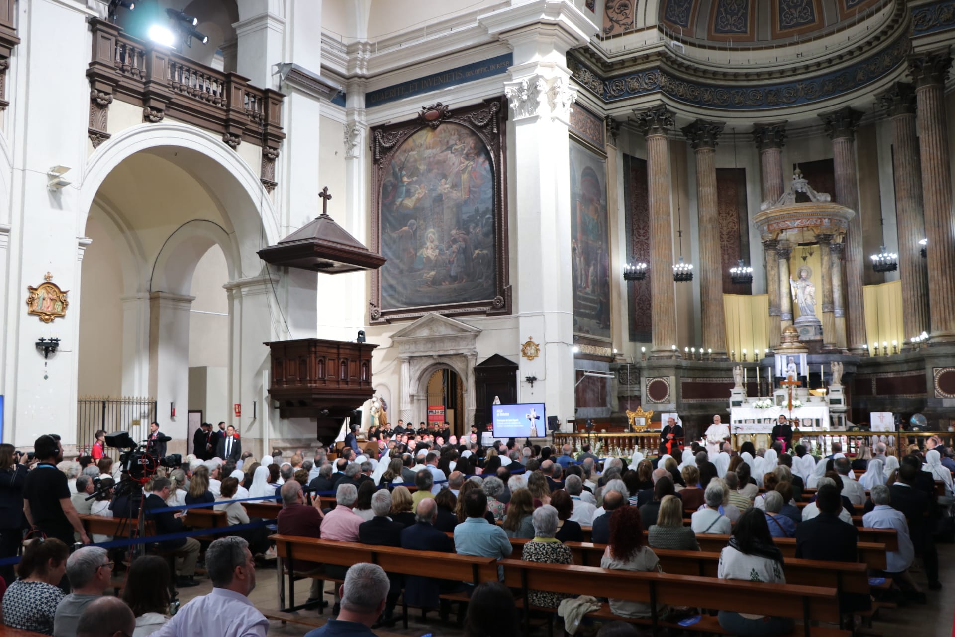 Los preferidos de Jesús, protagonistas en la visita del papa León a la parroquia de San Agustín