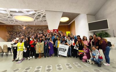 León XIV toma el relevo de Francisco y apoya a los movimientos populares