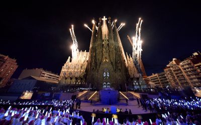 La misa pontifical y la bendición de la Torre de Jesús, vistas por una mujer cristiana de base y militante de ACO